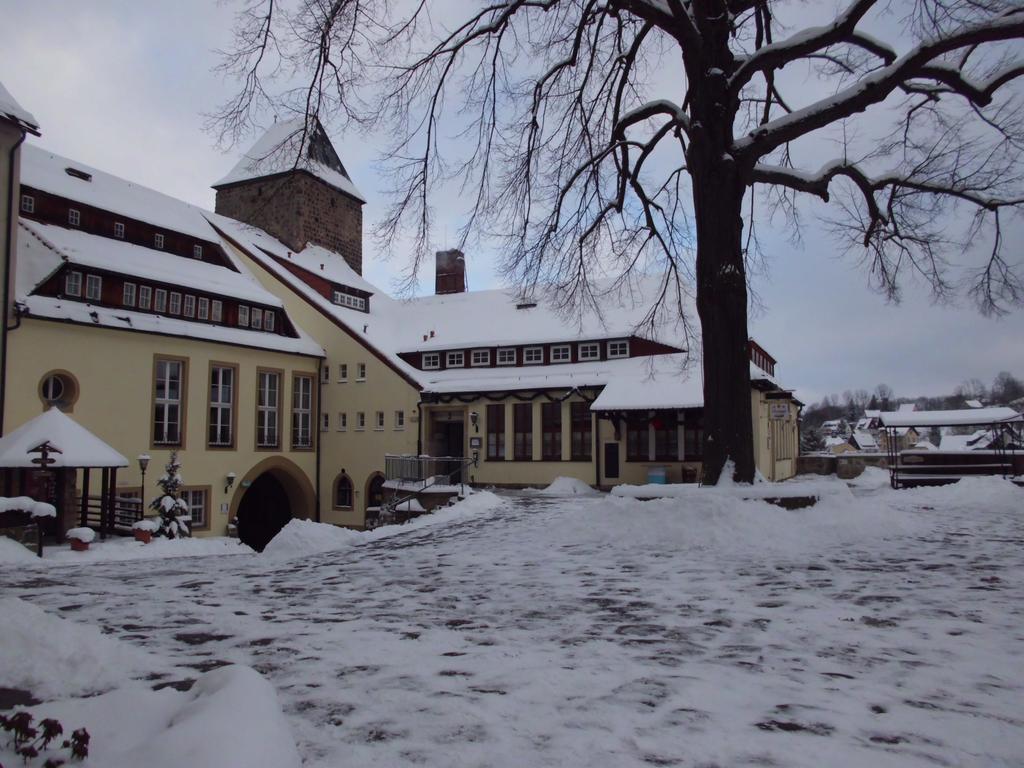 Хостел Herberge Burg Хонштайн Экстерьер фото